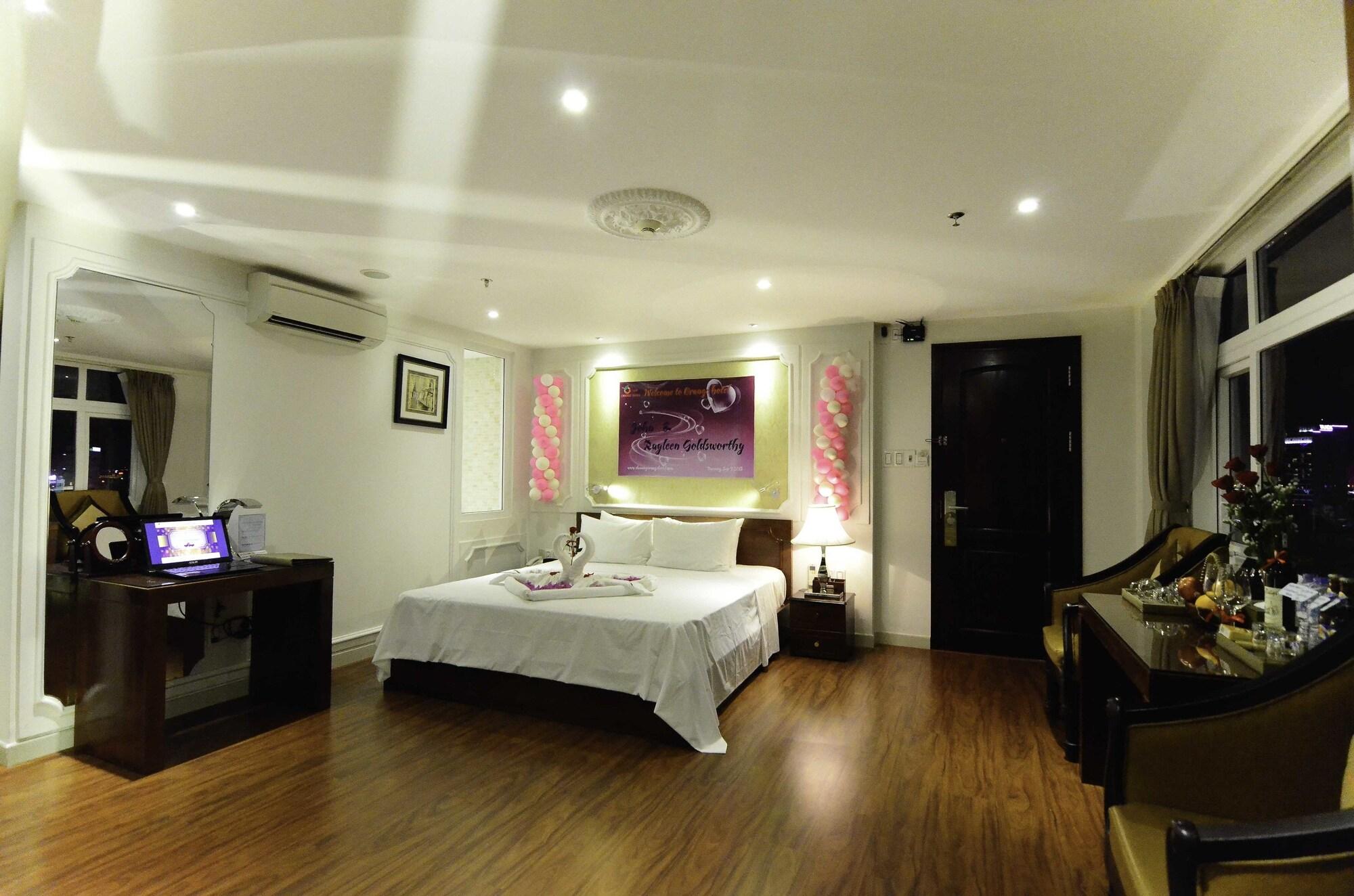 Orange Hotel - City Center Danang, Near Dragon Bridge, Han River Eksteriør billede
